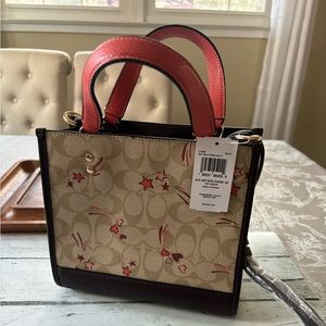 Coach Dempsey Tote 22 In Signature Canvas & Leather Heart And Star
